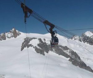 operazioni di salvataggio sul Monte Bianco. Fonte: Ansa